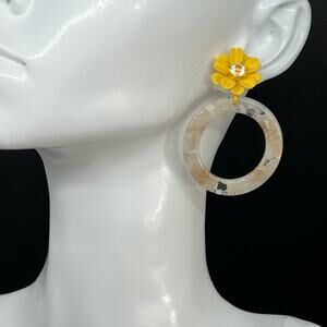 1970s Yellow White Beige Floral Gem Hoop Earrings 2 inch